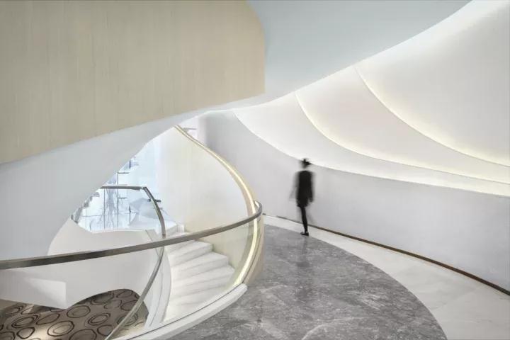 一個讓你仿若穿越時空的科技展廳，展示未來生活形態(tài)插圖(1)